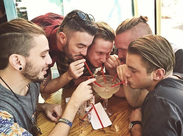 15. С подружками🍹