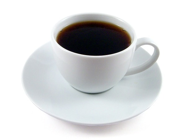 1. Постепенно сокращайте потребление на одну чашку в день каждый месяц