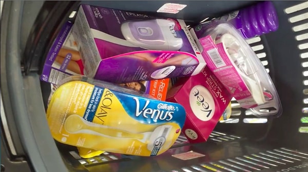 1. Вся твоя зарплата уходит на средства по избавлению от нежелательных волос