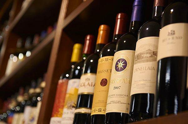 11. Eğer alkol tüketiyorsanız, şarap koleksiyonu yapmaya başlamak.