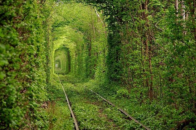 20. Tunnel of Love, Ukraine