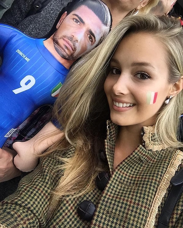 14. А итальянкам и она не нужна.