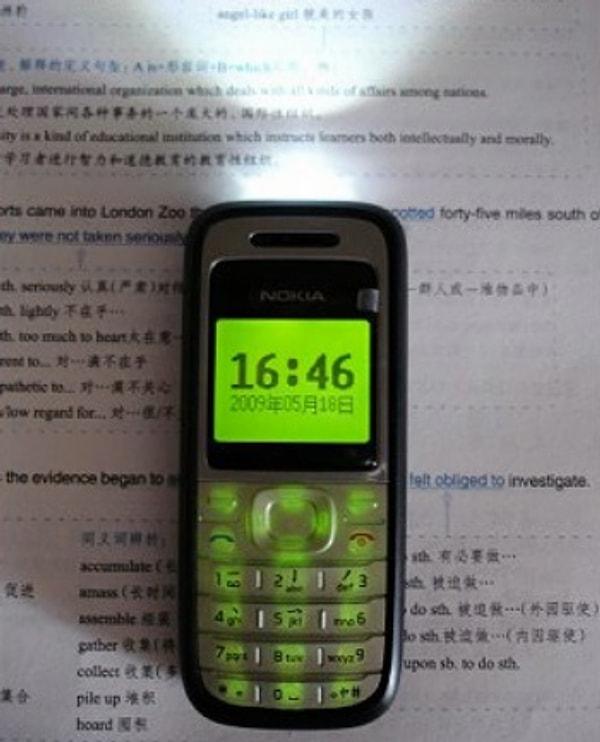 4. Nokia 1200