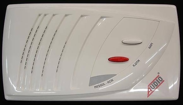 9. Eğer karşıdaki evlerde, apartmanda elektrik var ama senin evinde yoksa kapı otomatına basmak.