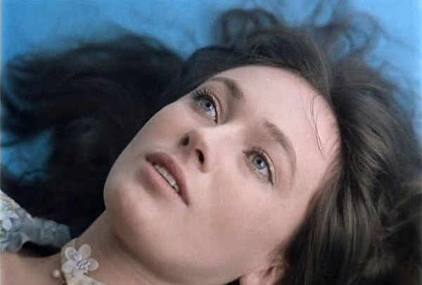 11. Лариса Гузеева