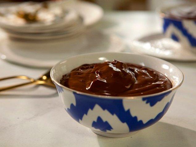 11. Çikolatalı pudingin bile hafif hali olabilir!