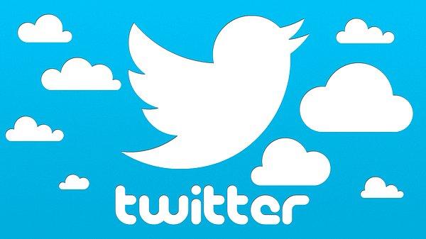 10. Twitter kullanıcıları 347,222 yeni tweet gönderiyor.