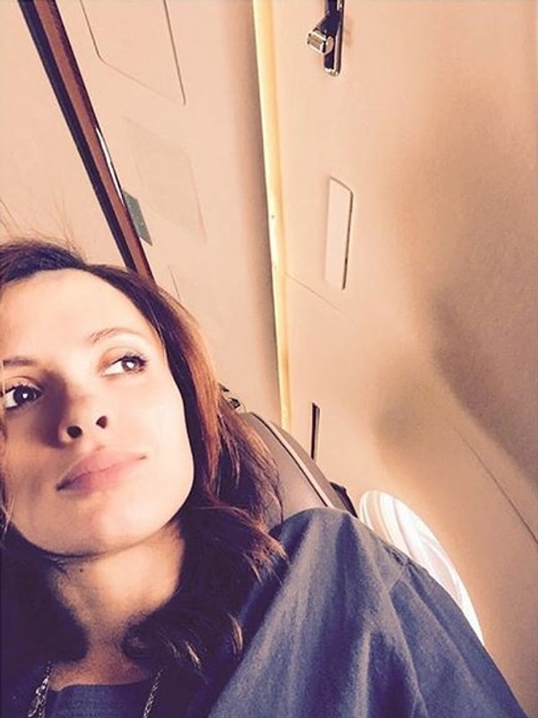 5. Также полиция обнаружила в телефоне Уайт сообщение от Керри, где актер спрашивает, знает ли она, где находятся несколько упаковок прописанных обезболивающих.