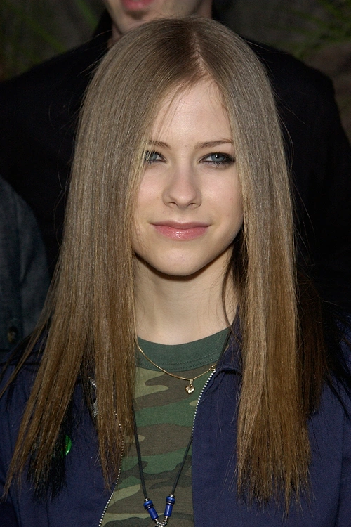 17 Popular Hairstyles You Ll Remember From The 2000 S Onedio Co