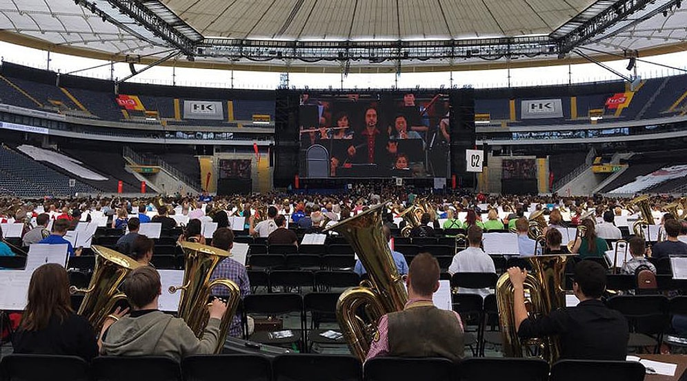 7,500 Kişiyle Rekorlar Kitabına Giren Dev Orkestra