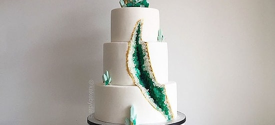 Главный тренд свадебного сезона 2016: аметистовые тортики