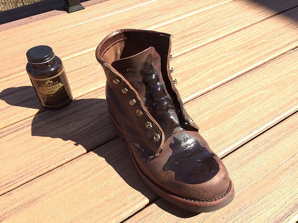 8. Старайтесь чистить обувь общепринятыми и проверенными способами.