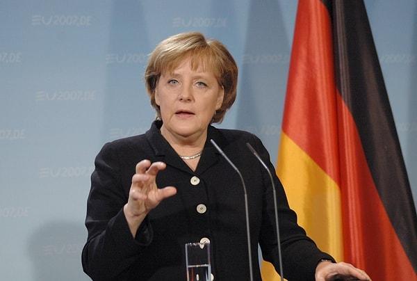Son olarak Almanya Başbakanı Angela Merkel'in parti sözcüsü, geçtiğimiz gün yaptığı bir açıklamada Herero katliamını tanıyacaklarını açıkladı.