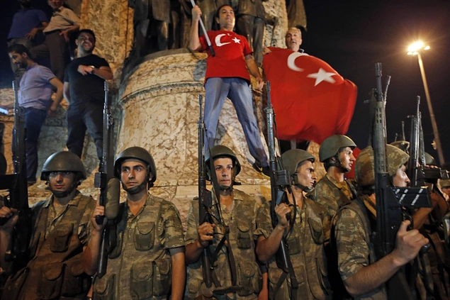 Turkish Coup Attempt In Striking Photos Onedio Co