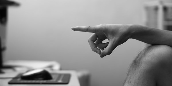 15. Они винят других в своих собственных ошибках