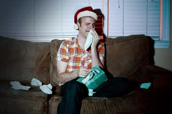 8. Они смотрять романтичные фильмы. Но только в одиночестве, когда никого нет рядом!