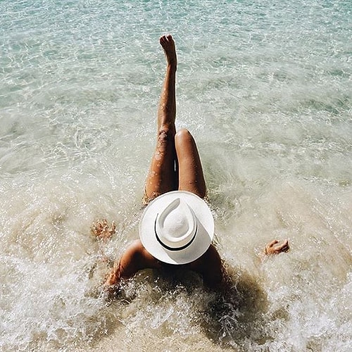 We missed straw hats! Thank god they're back this season!