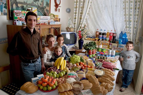 4. Manzo family, Sicily, Italy.