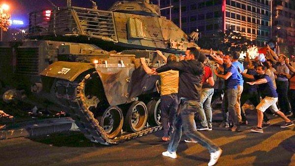 '200 tankın Ankara'ya gitmesini engelledim' demişti