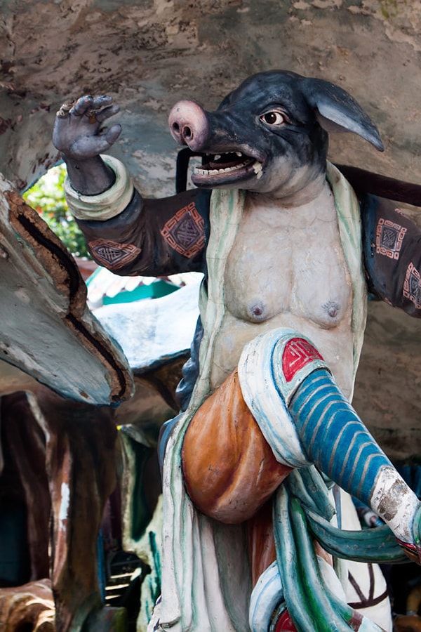 11. "Нарисуй меня как одну из тех твоих французских...свиней"