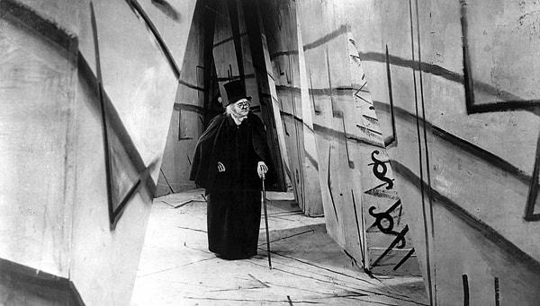 2. Dr. Caligari'nin Muayenehanesi / Das Cabinet des Dr. Caligari (1920)