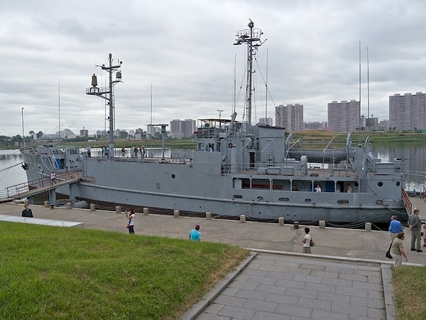 17. Захваченный в плен американский корабль здесь — музей