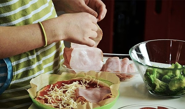 3. Научитесь готовить. Это дешевле и полезнее