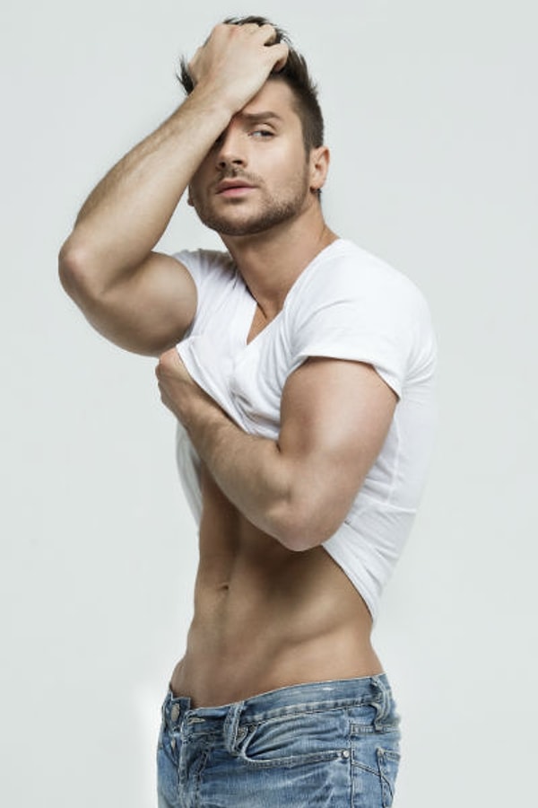 2. Сергей Лазарев