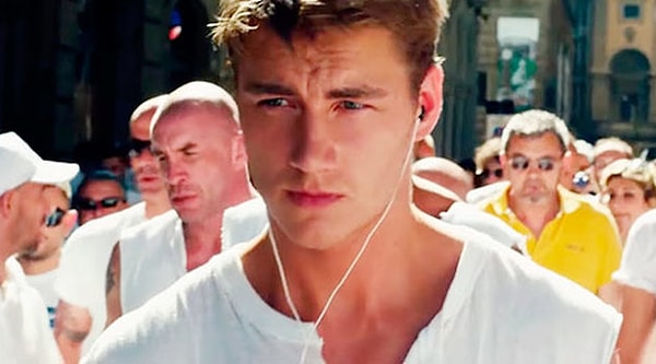 А вот и кадры из самого фильма: