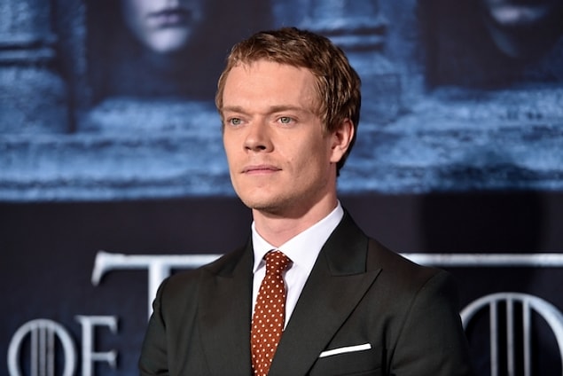 44. Theon Greyjoy - Alfie Allen
