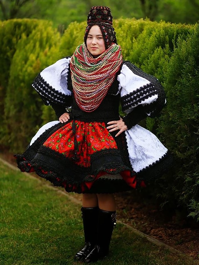 9. Romanya