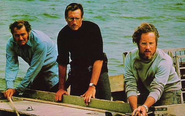 14. Denizin Dişleri (1975)  Jaws / Steven Spielberg