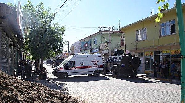 Diyarbakır'da hücre evi operasyonu: 3 Polis şehit