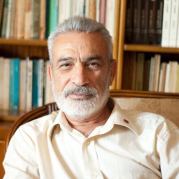 İsmet Özel