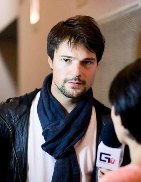 10. Данила Козловский