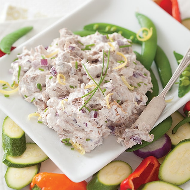 11. Ton balıklı salata yapmaktan bayanlara harika çözüm!