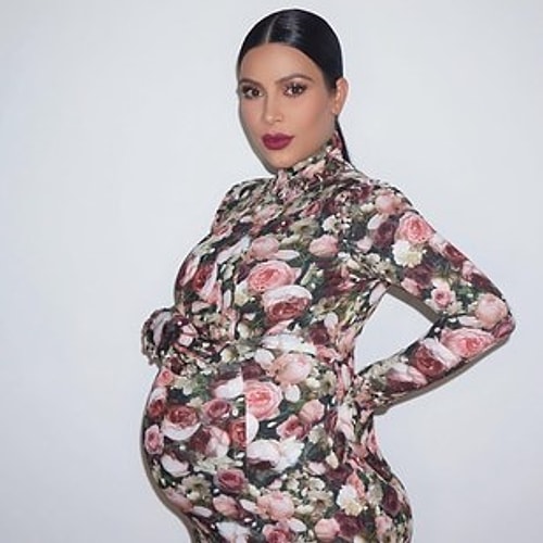 Когда она пришла на Met Gala в образе цветочного ковра: