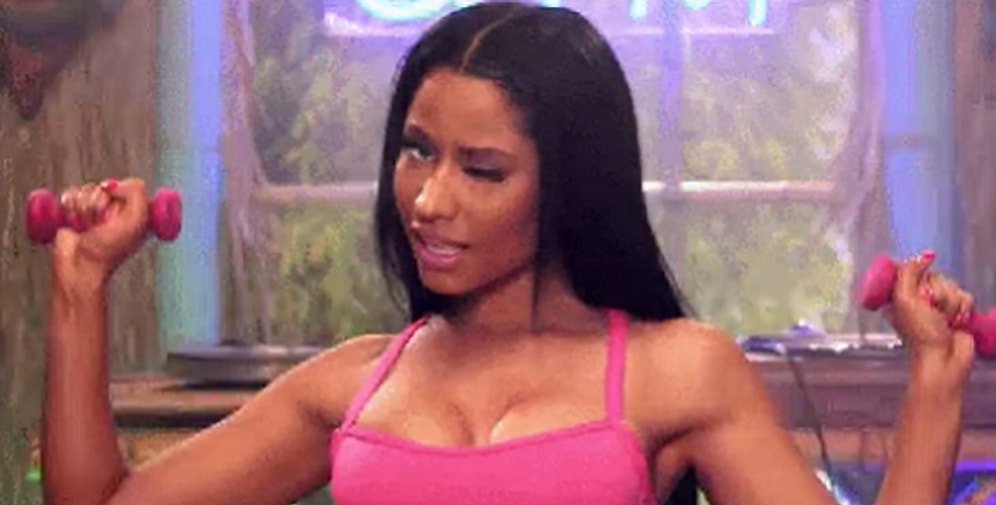 İşine Aşık İnsanların "Biraz Şov Sanki" Dedirten Sinir Bozucu 15  Davranışı