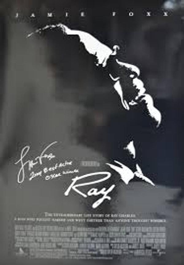 5. Ray (2004) / Imdb : 7.7 / RottenTomatoes : 81
