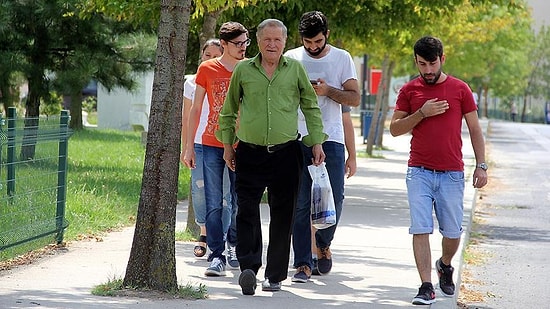 72 Yaşında Üniversiteyi Kazanan Şevki Amca Burs Önerisini Reddetti