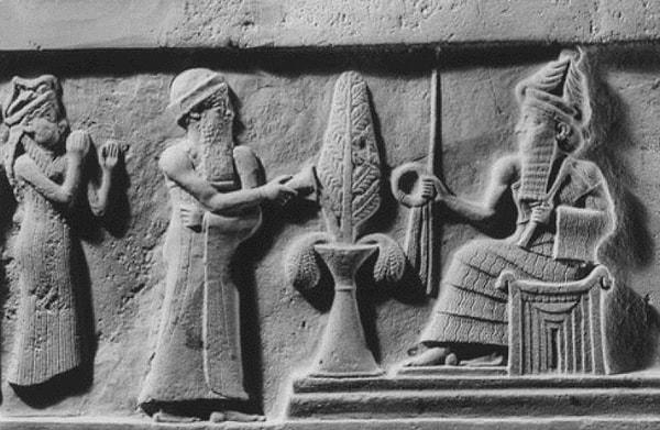 Daha sonra neo-babil dönemimde Babil siyaset, ekonomi, din alanlarında da önemli bir kültürel merkez haline geldi.
