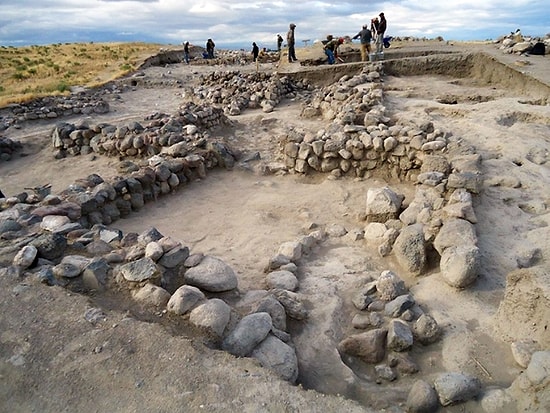 Niğde'deki Kınık Höyük'te 2 Bin 500 Yıllık Pers Tapınağı Bulundu