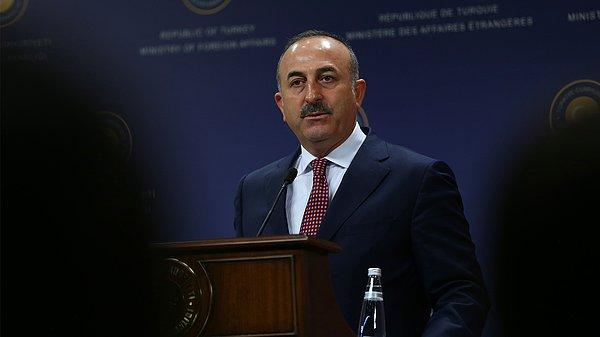 Kişisel olarak idama karşı olduğunu söyleyen Çavuşoğlu halkın talebini olduğunu vurguladı ve parlamentoyu işaret etti...