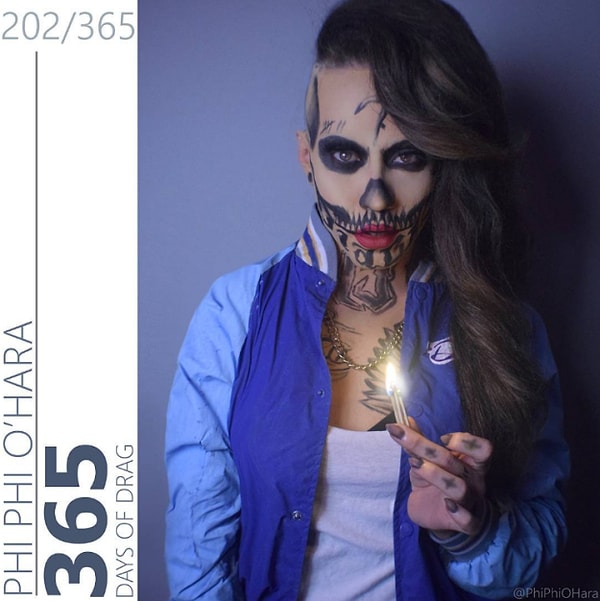 Kendisi de Suicide Squad'ı izleyip oyunculara, bitmek bilmeyen aksiyona ve tabii ki renklere hayran kaldığını söylüyor.