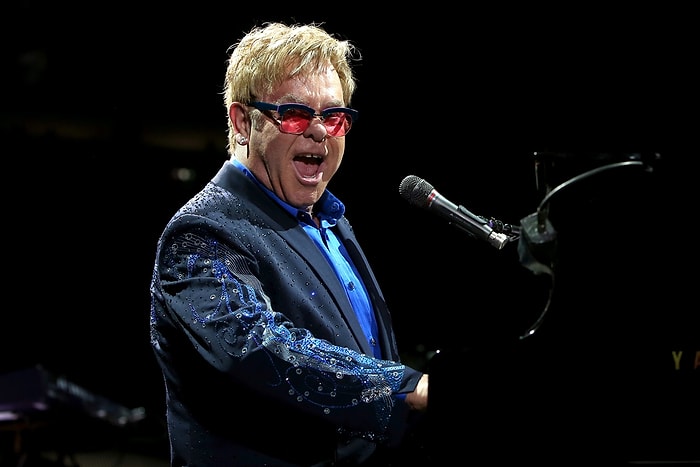 Elton John Antalya Konserini İptal Etmedi: "Büyük Bir Zevkle Türkiye'ye Geleceğim"