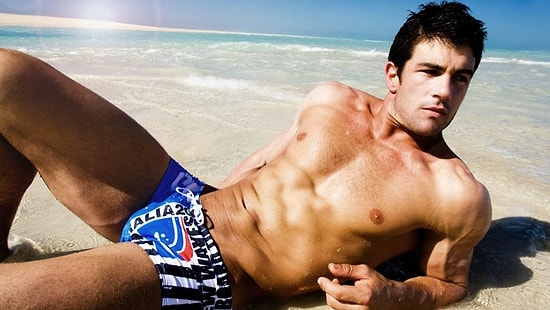 Сексуальное мужское белье: Твой парень нуждается в нем прямо сейчас!