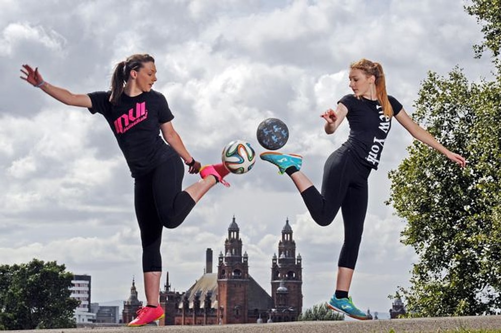 Freestyle Futbolun Kraliçesi Indi Cowie'den Birbirinden Enfes 15 Video