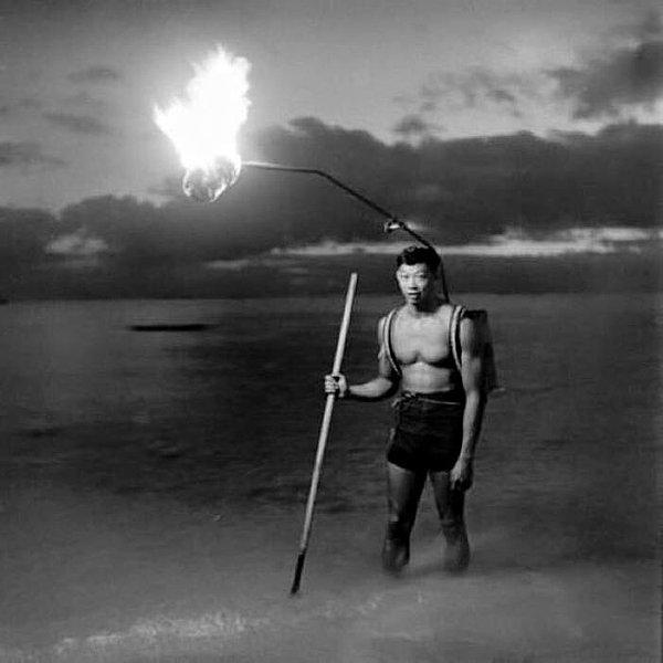 9. Hawaii'de gece balıkçılığı, 1948