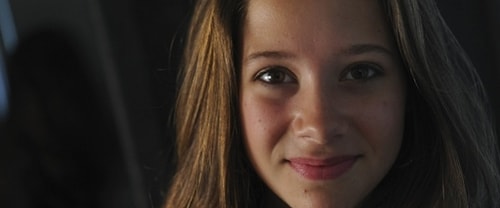 Natasha Calis- Em