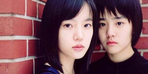Moon Geun Yeong as Sumi and Lim Su-jeong as Suyeon